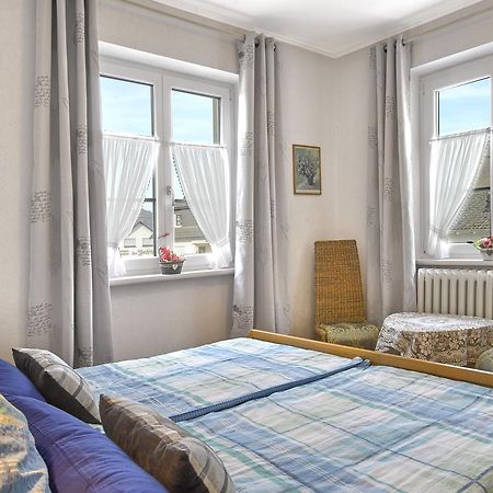 Pension "Haus Am Walde" Brodenbach, Mosel Exteriér fotografie