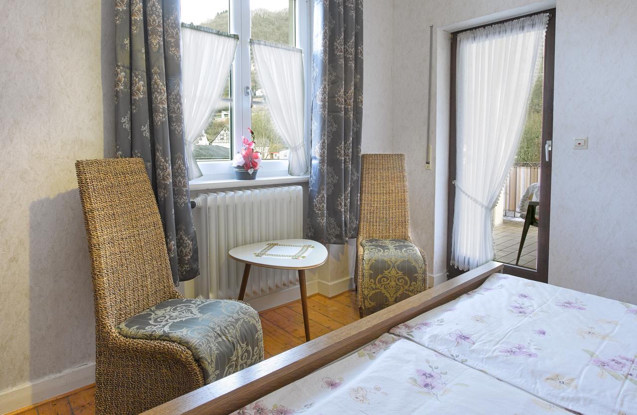 Pension "Haus Am Walde" Brodenbach, Mosel Exteriér fotografie