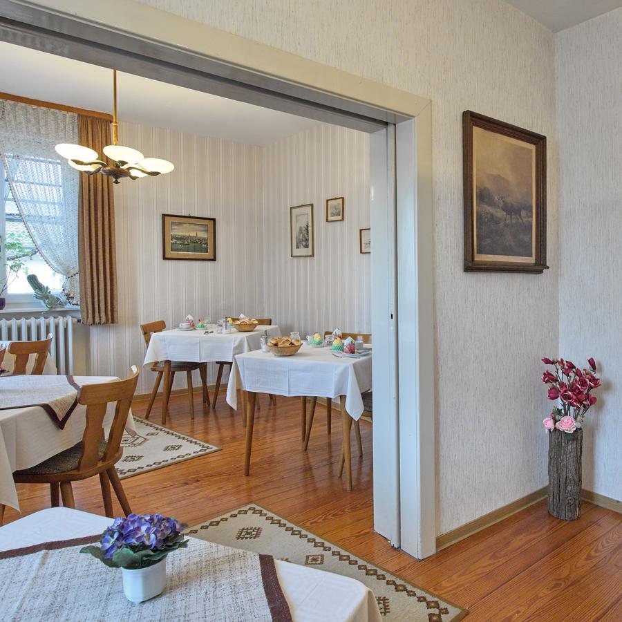 Pension "Haus Am Walde" Brodenbach, Mosel Exteriér fotografie